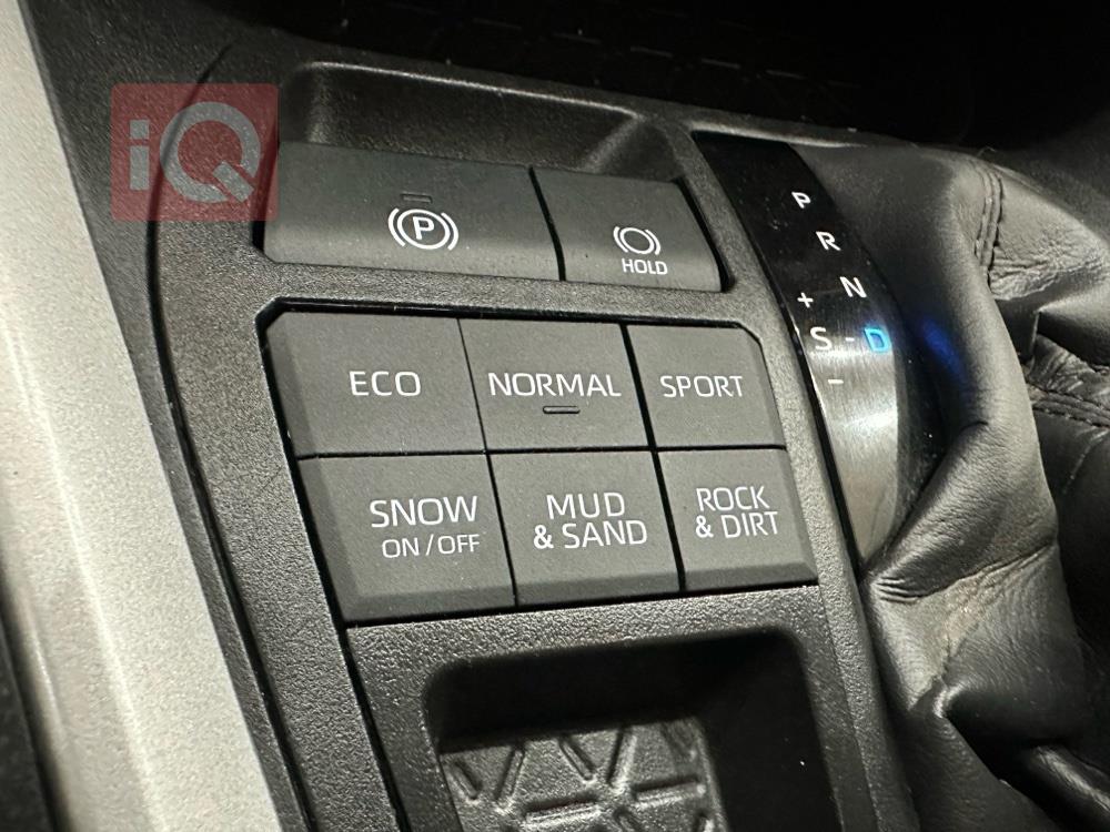 تويوتا راف 4